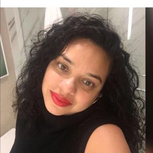 Meet your Posher, Clara